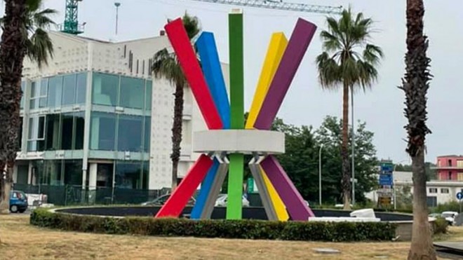 marina di Città Sant'Angelo monumento