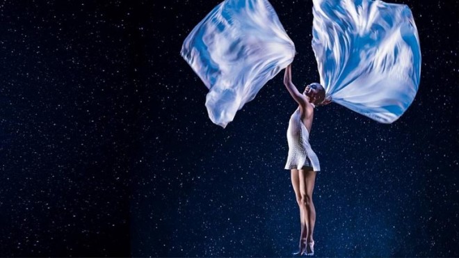 Momix