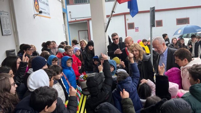 ​Fara San Martino- Inaugurazione della Panchina Gialla contro il Bullismo