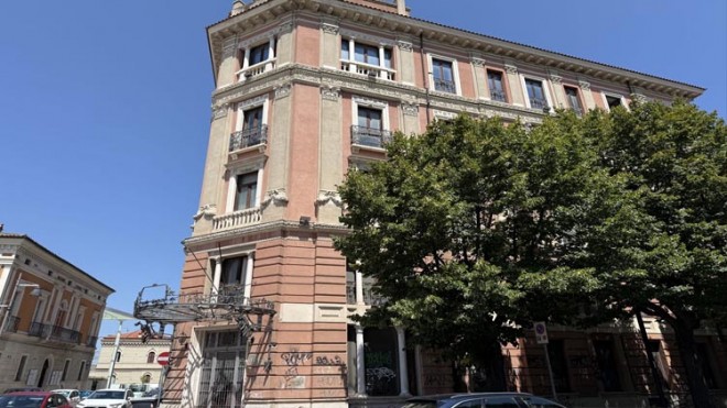 Ex hotel Via Orazio Pescara