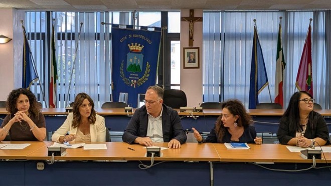 resentazione Progetto Stand - Sala Consiliare Comune di Montesilvano