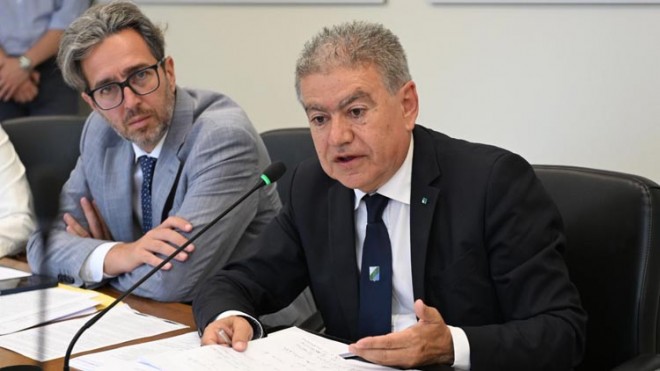 Nugnes e Pavone