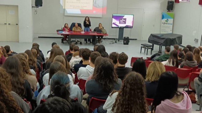atri incontro nella scuola
