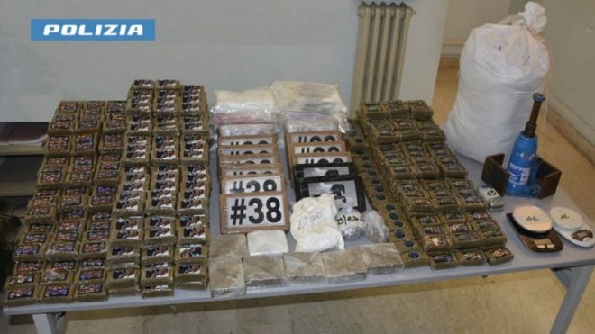 sequestro droga polizia di Teramo