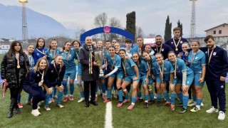 il Pineto calcio femminile