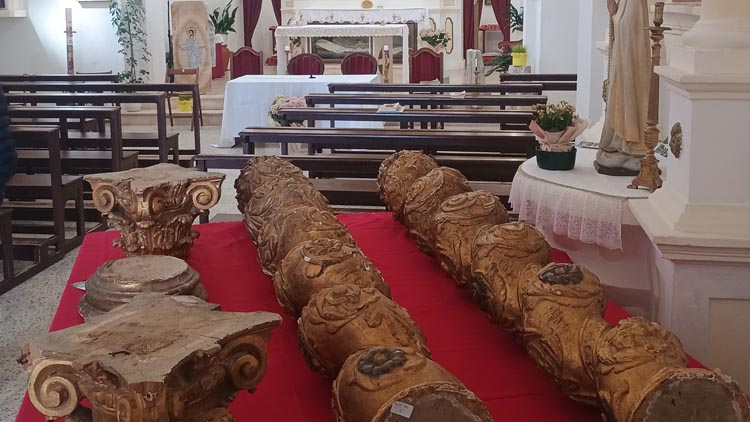 I Carabinieri Tutela Patrimonio Culturale recuperano due pregiate colonne tortili sottratte dalla Chiesa di S. Rufina a Tossicia (TE)
