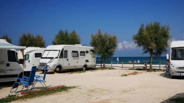 area camper fossacesia