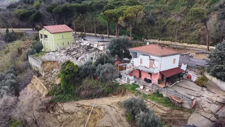 frana a silvi paese marzo 2026