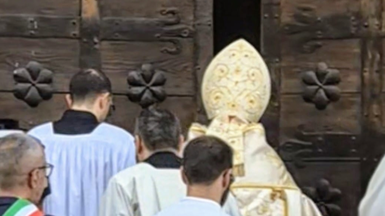 apertura porta santa atri