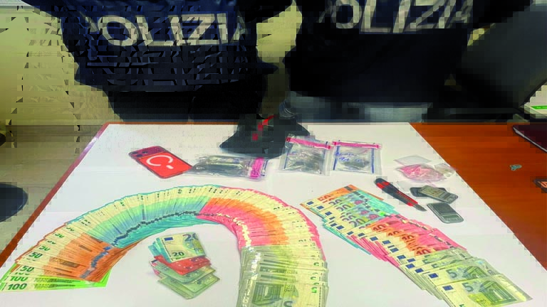 sequestro polizia